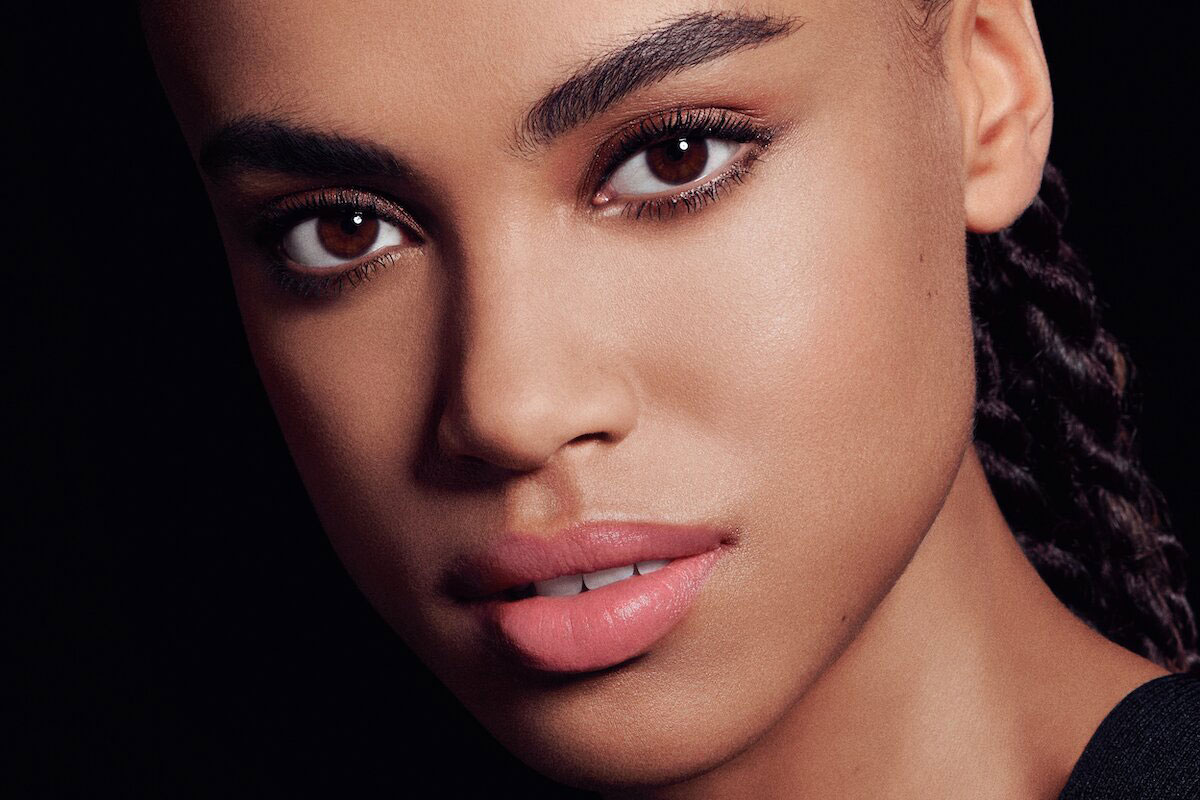 Les Yeux Noirs Lift Ultima